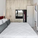Thiramor Apartment *